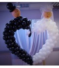 Сердце из воздушных шаров Жених и Невеста